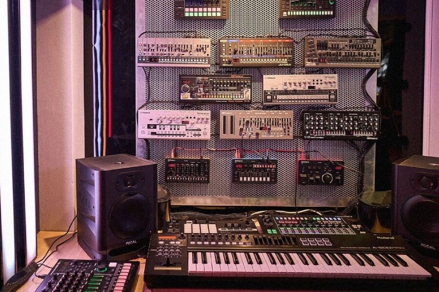 Сервис центр Roland